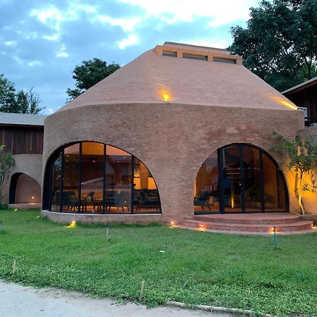 Athita The Hidden Court Chiang Saen Boutique Hotel Sha Plus Certified Chiang Rai Exterior photo